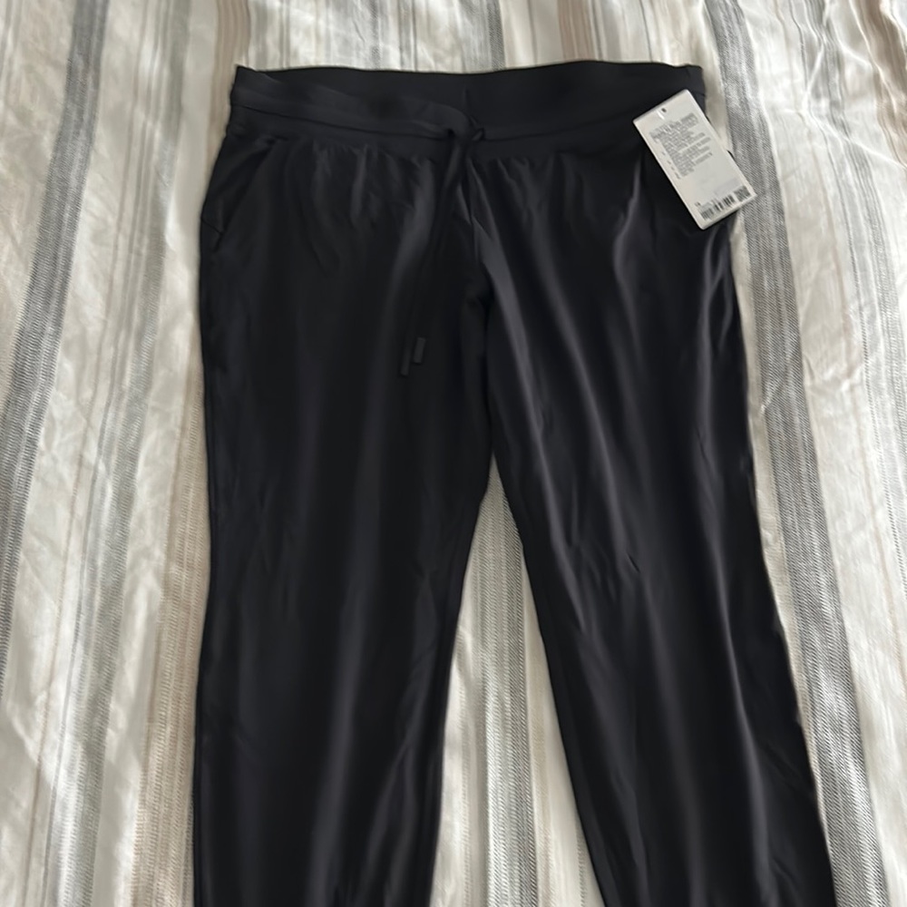 Lululemon Ready to Rulu jogger